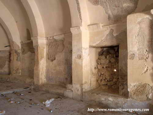INTERIOR: MURO SUR
